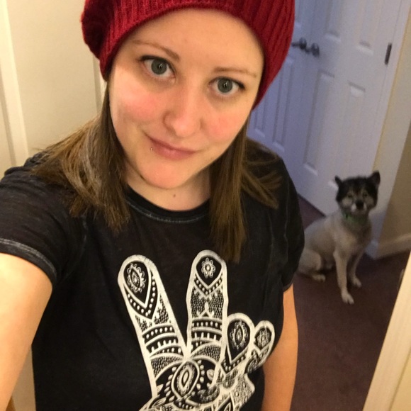 Meet your Posher, Annie - Picture 2 of 3